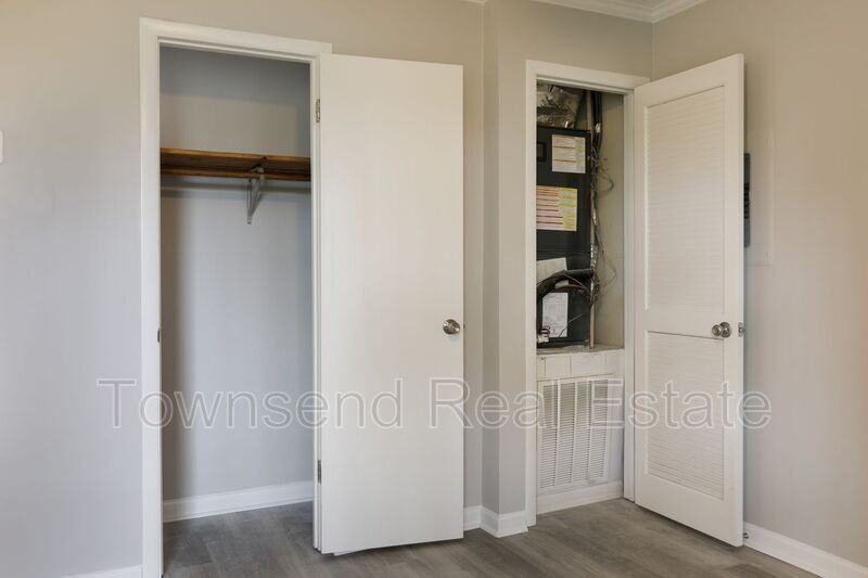 5858 - Photo 7 of 20