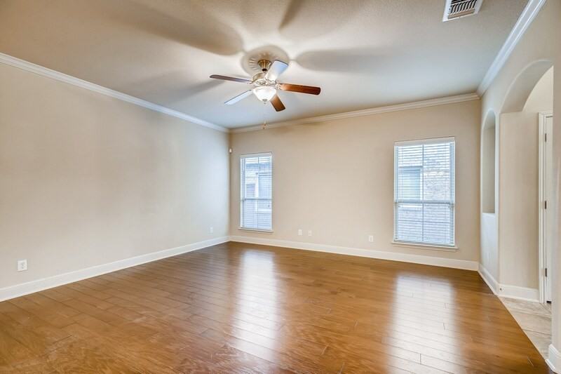 12619 Quarter J - Photo 6 of 29