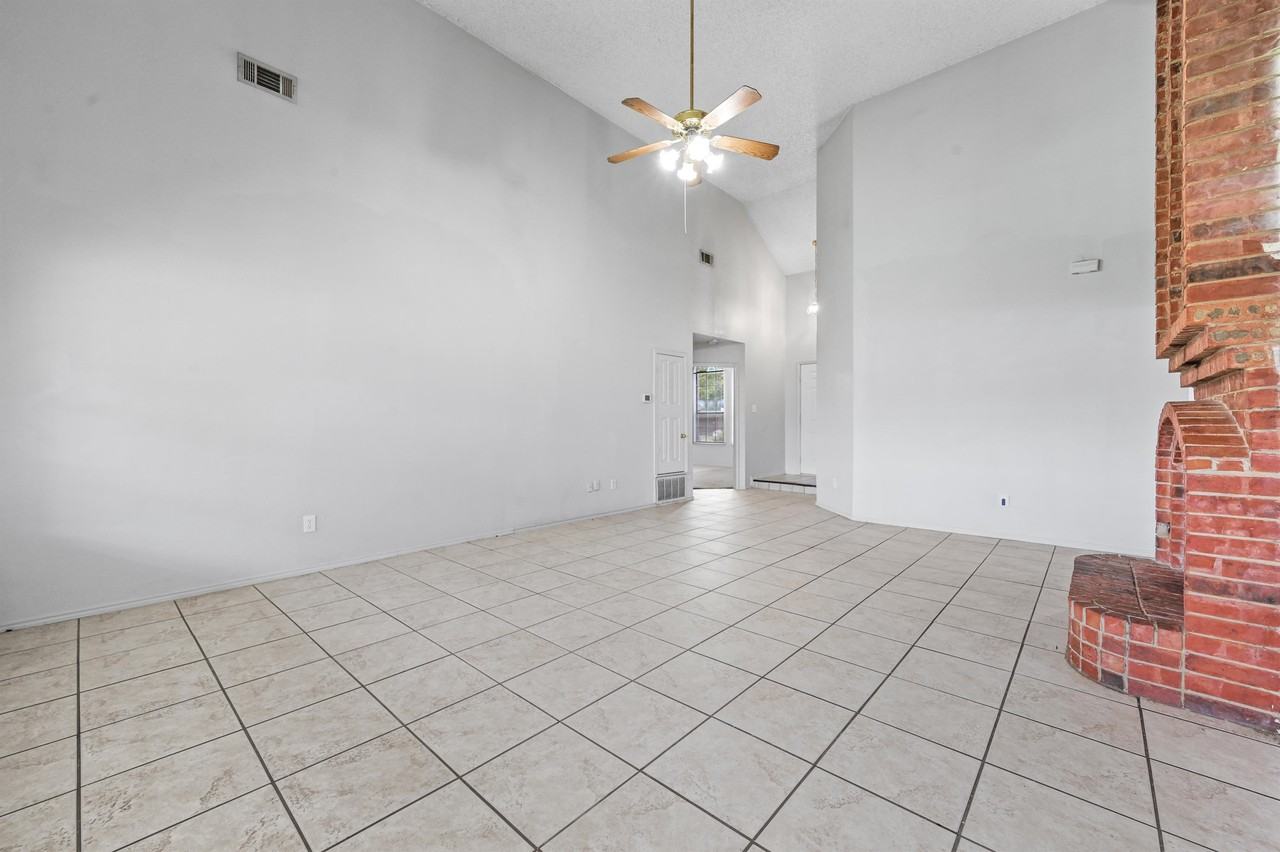 2338 Stillwater Dr #1 - Photo 7 of 21