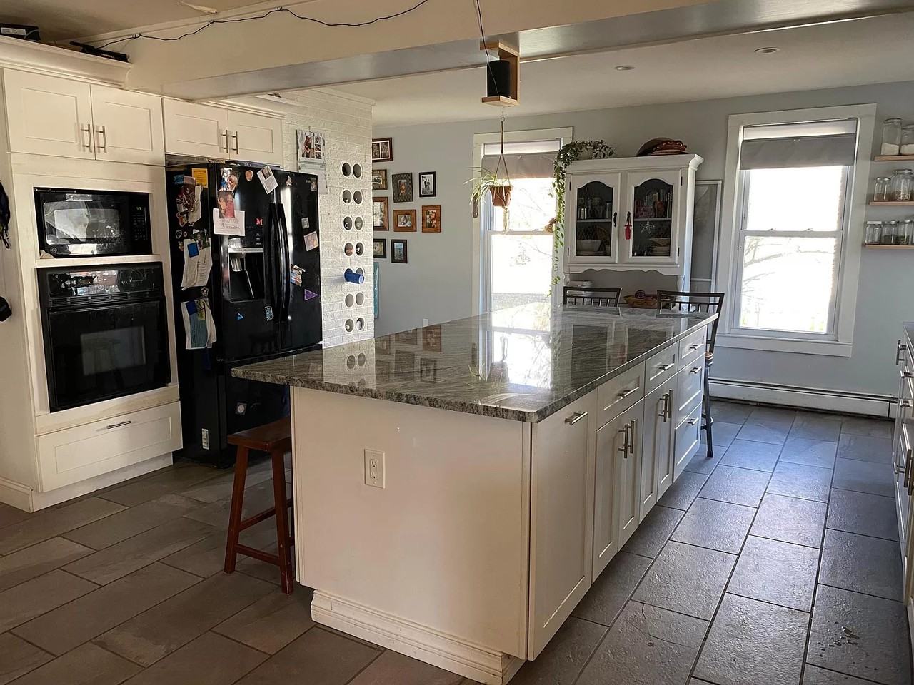 42 Epping Rd #NA - Photo 3 of 20