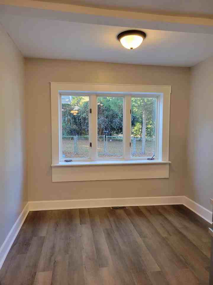 1372 Creech Dr #1 - Photo 5 of 10