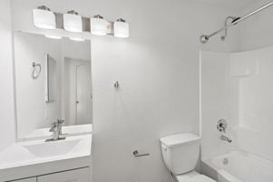 featured image of 2401 Seaside Street