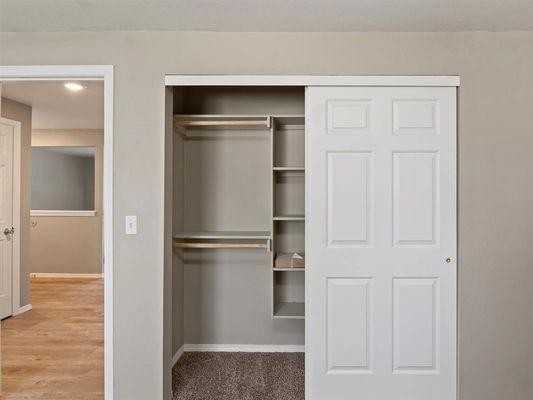 344 E Gruber Ave - Photo 6 of 17