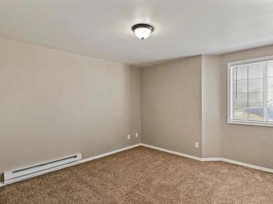 344 E Gruber Ave - Photo 7 of 17