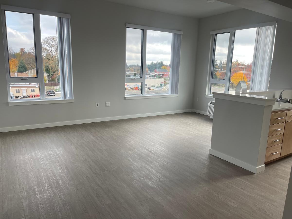 3575 Sw 174th Ave - Photo 6 of 12