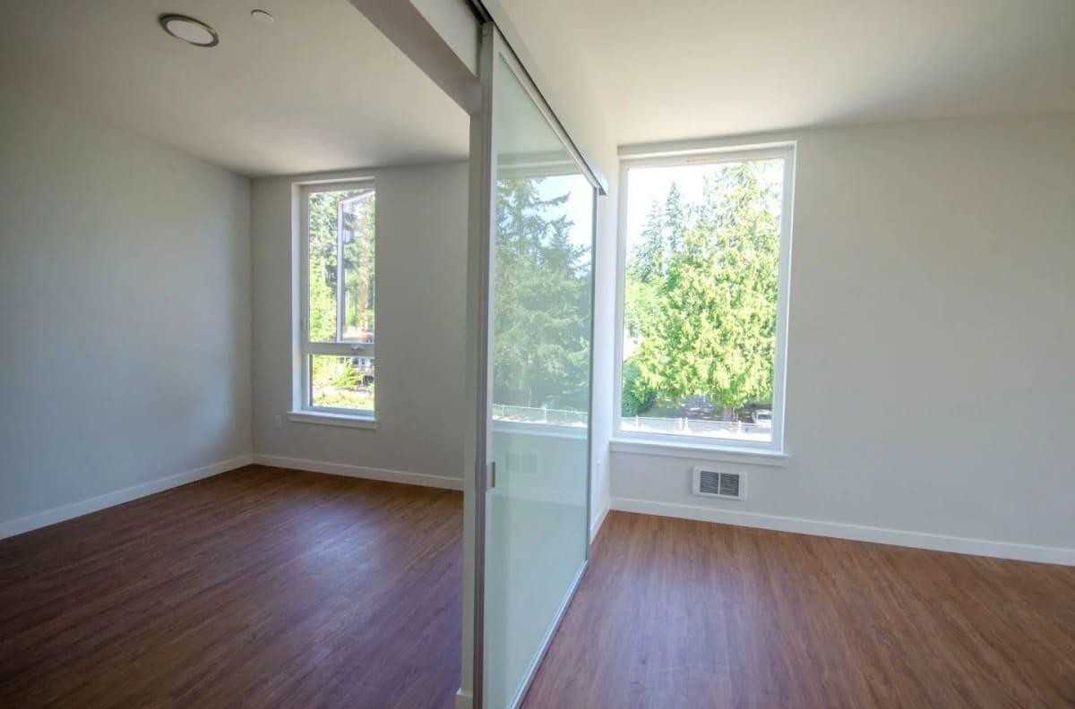 747 Hanami Ln Ne - Photo 5 of 40