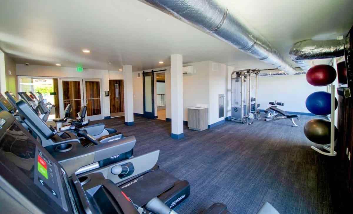 747 Hanami Ln Ne - Photo 2 of 40