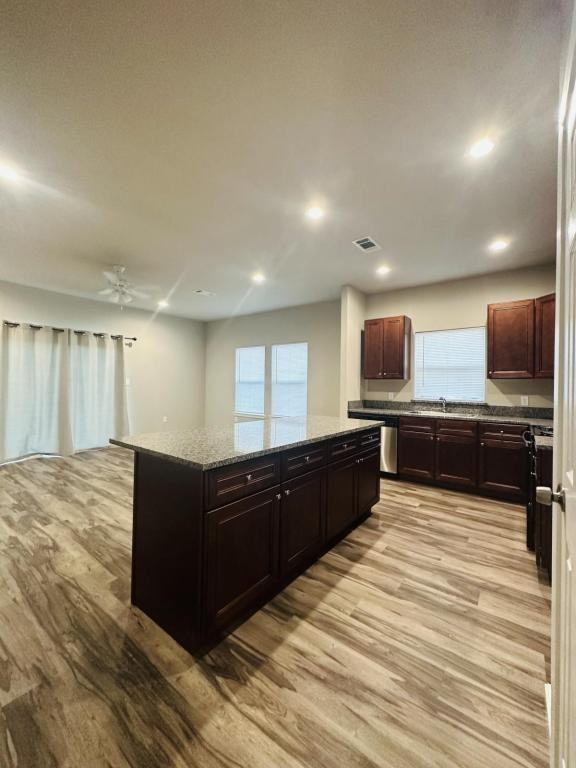 207 County Road 1220 - Photo 5 of 18