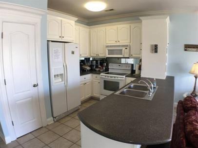 5799 Bay Village Dr #1 - Photo 2 of 25