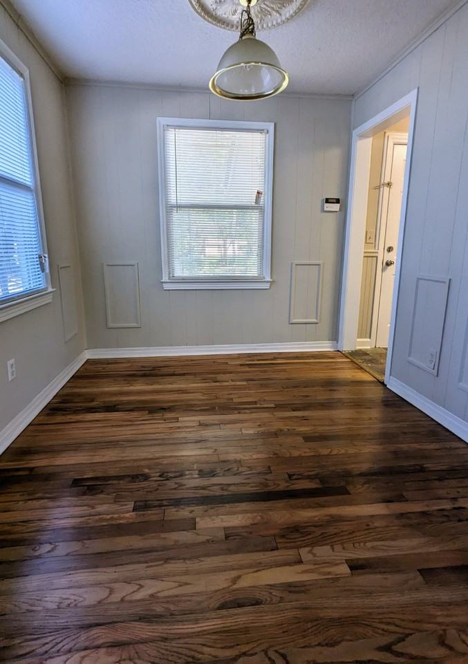 3243 Sunnybrook Ave N - Photo 6 of 17