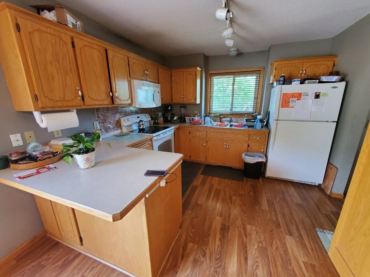 3733 Chase Ave - Photo 6 of 20