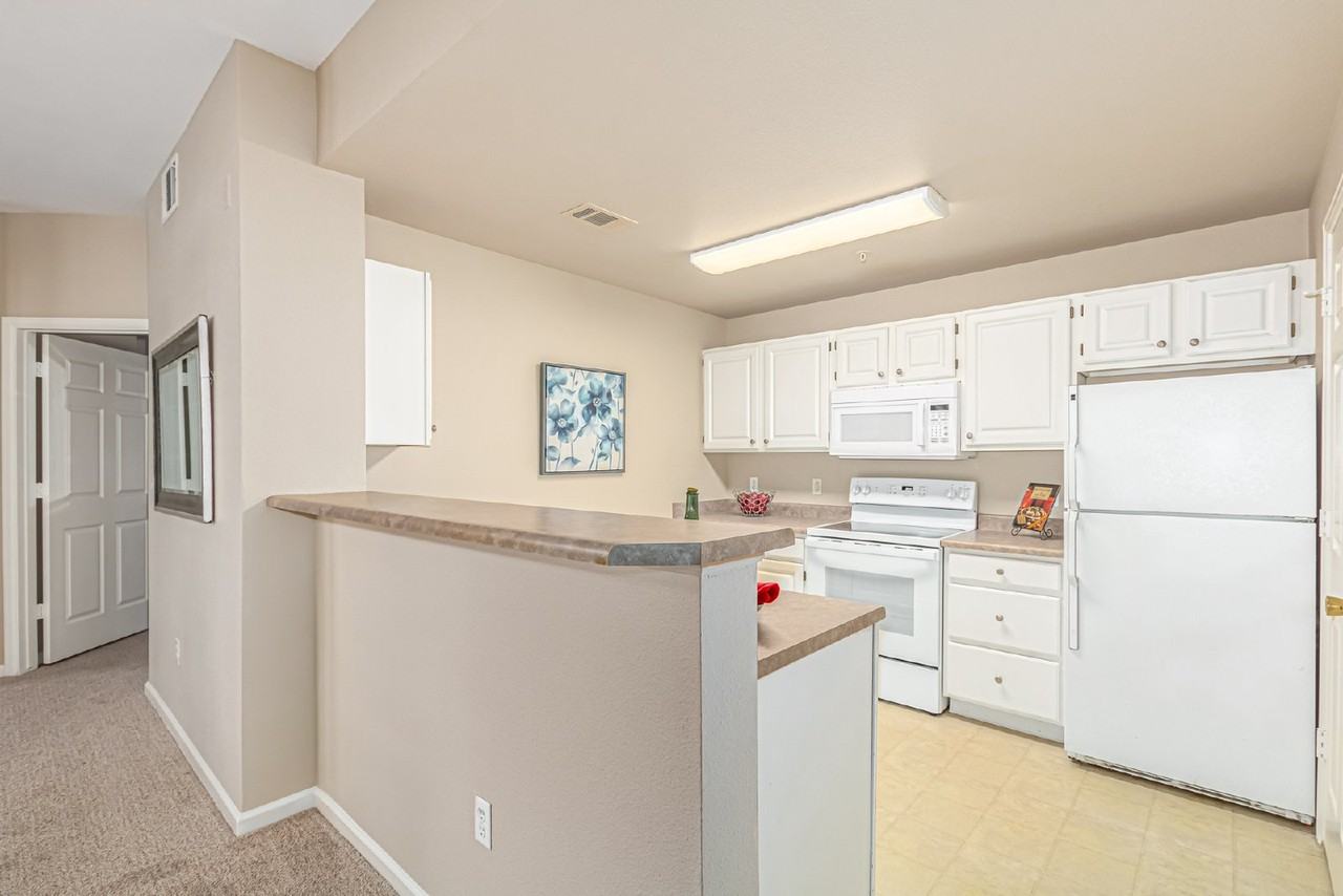 12760 Ironstone Way - Photo 6 of 27