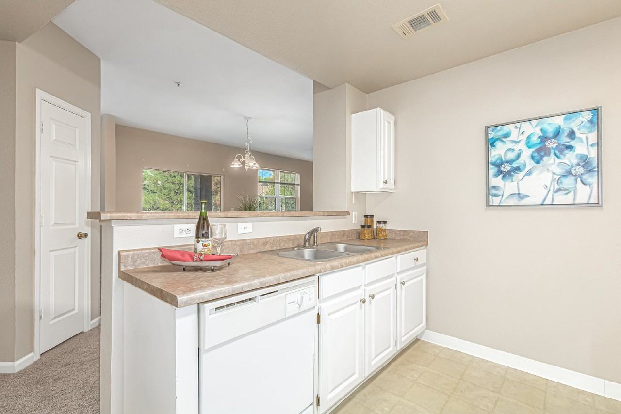 12760 Ironstone Way - Photo 7 of 27