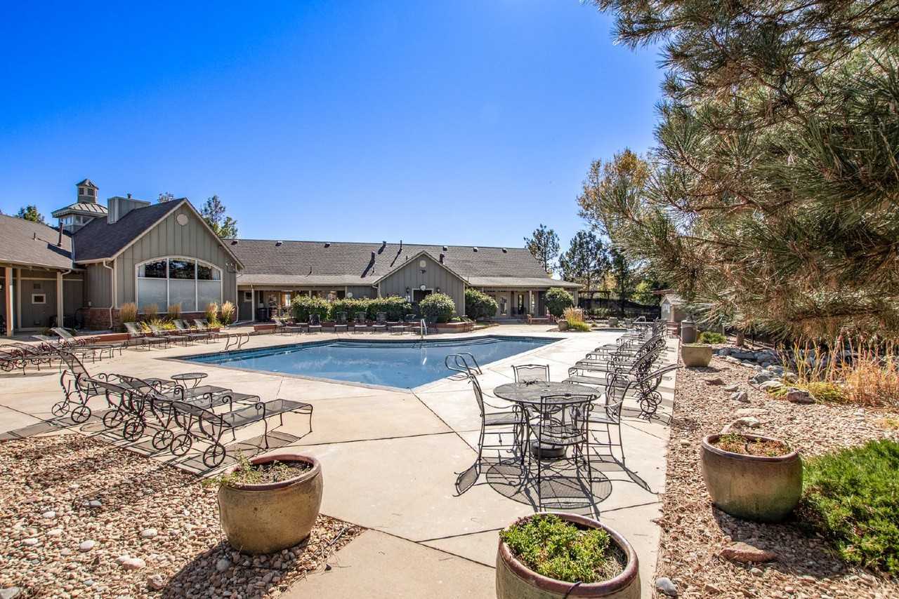 12760 Ironstone Way - Photo 4 of 27