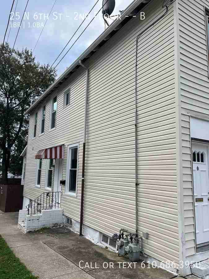 25 N 6th St 2nd Fl #B - Photo 3 of 14