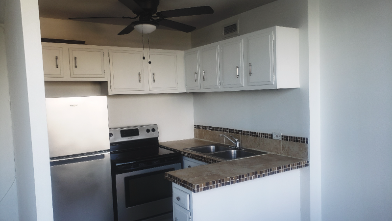 6171 N Sheridan Rd #407 - Photo 3 of 13