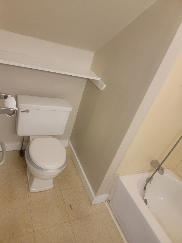 405 N Main St #2 - Photo 2 of 7