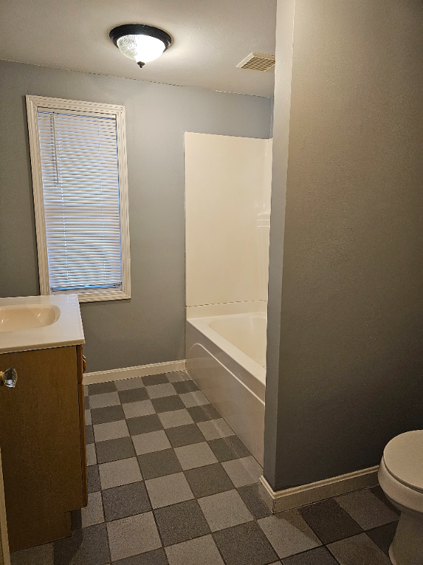 69 S Quinsigamond Ave #1 - Photo 3 of 13