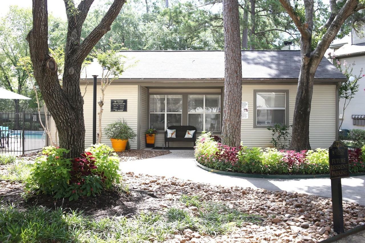 Windsong Village Apartments - Photo 2 of 28