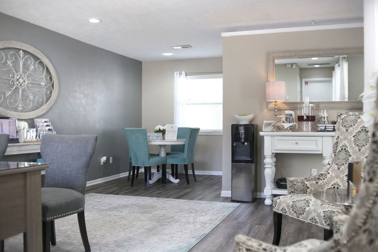 Windsong Village Apartments - Photo 3 of 28