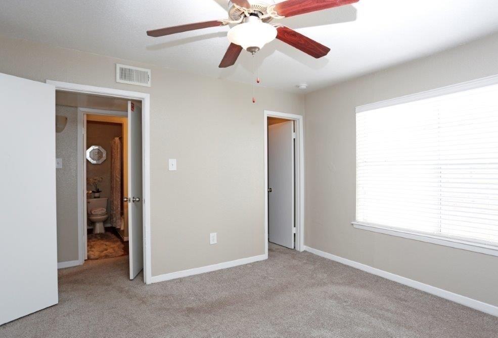 The Veranda Apartments - Photo 7 of 17