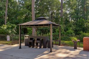 featured image of 2050 N Beltline Blvd