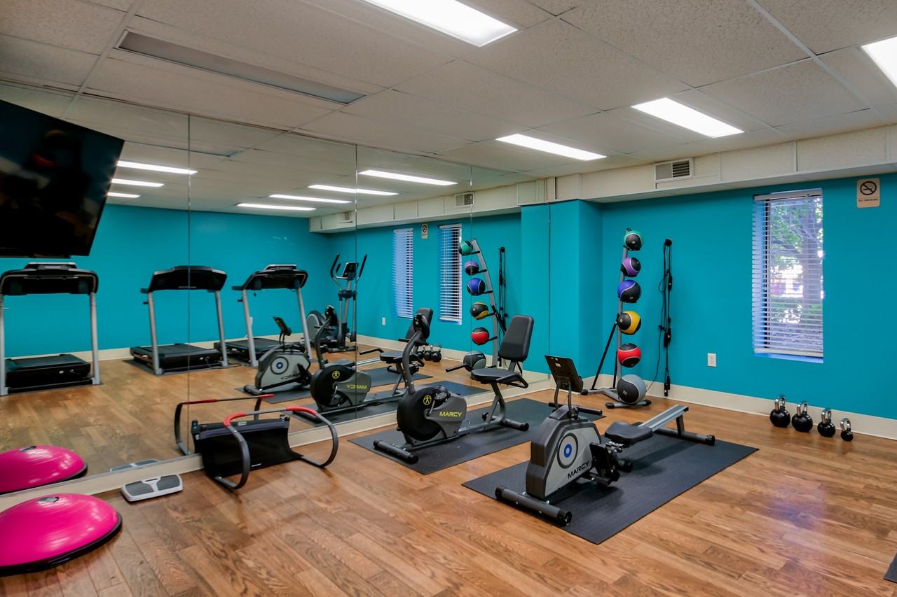 Towers at Forest Acres - Photo 4 of 14