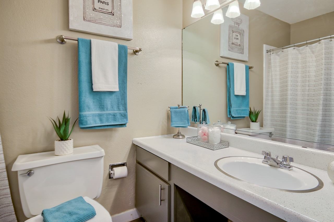 Towers at Forest Acres - Photo 7 of 14