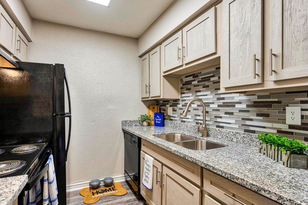 Gateway at Ellington - Photo 3 of 39