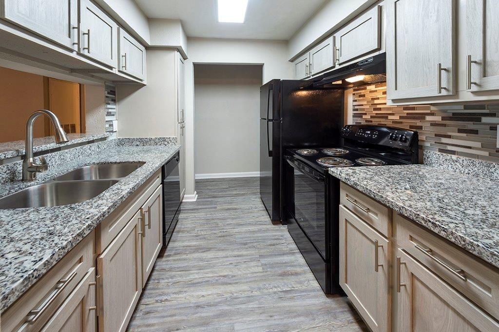 Gateway at Ellington - Photo 6 of 39