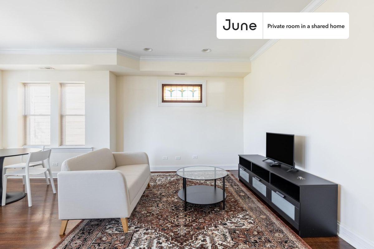 3743 N Albany Ave #D - Photo 2 of 24