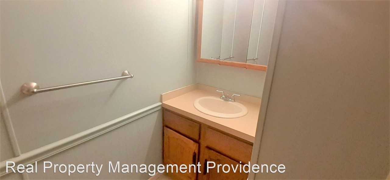 262 -264 George Waterman Road - Photo 3 of 4