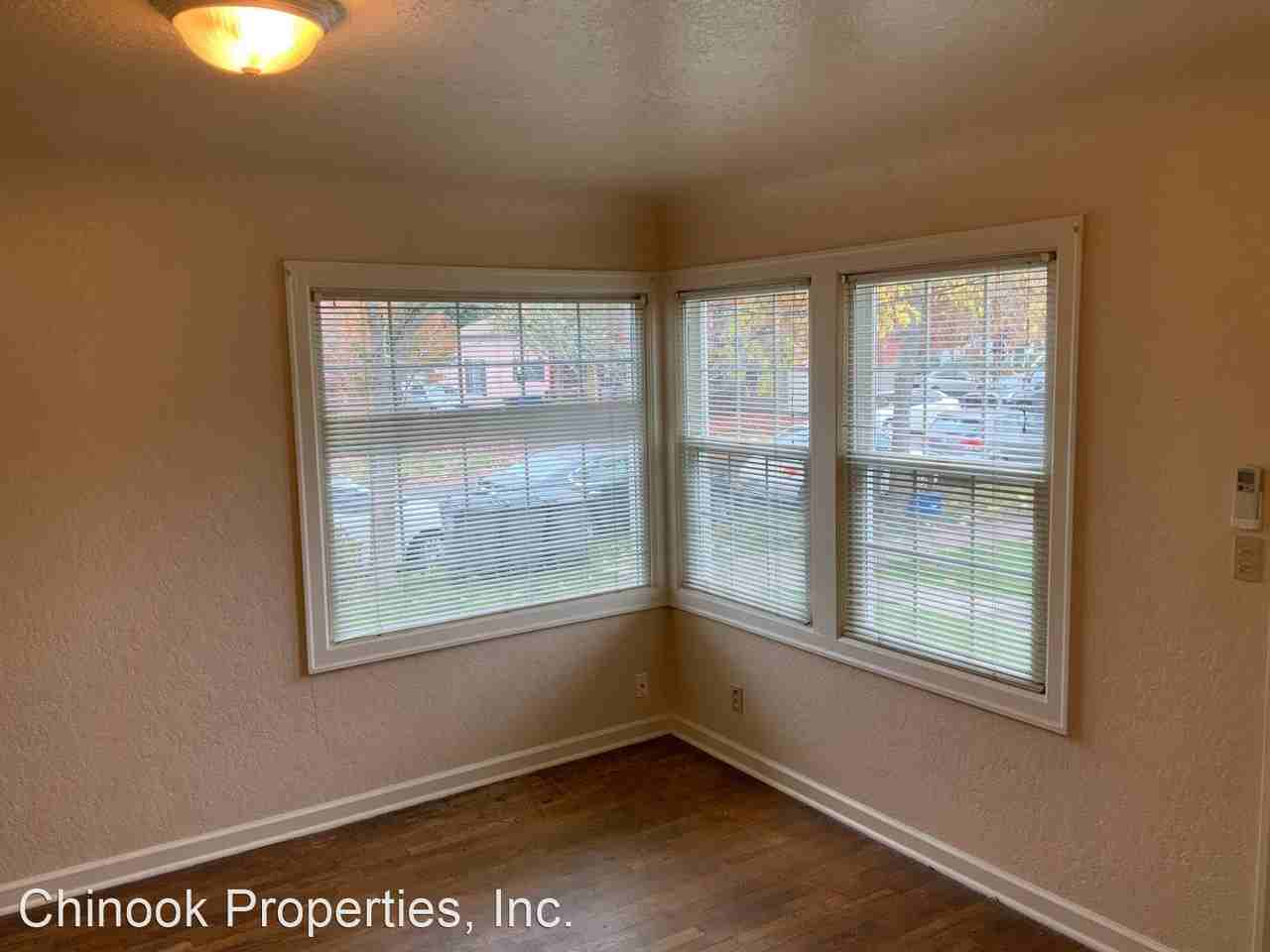 16th & Olive Duplex - Photo 3 of 8