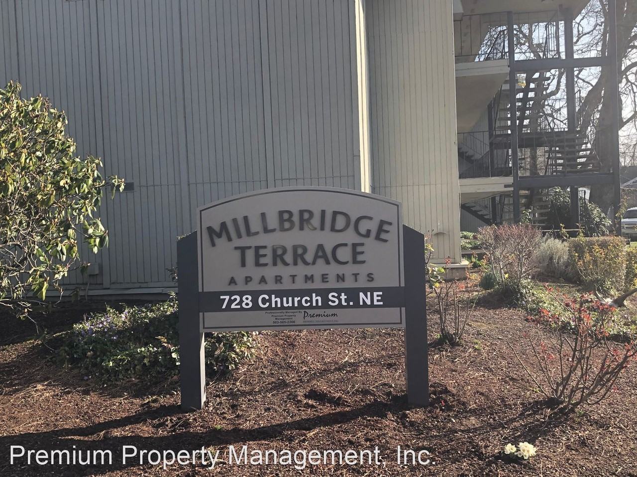 728 Church St NE - Photo 3 of 4