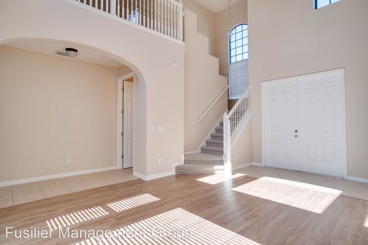 9665 Moss Rose Way - Photo 3 of 28