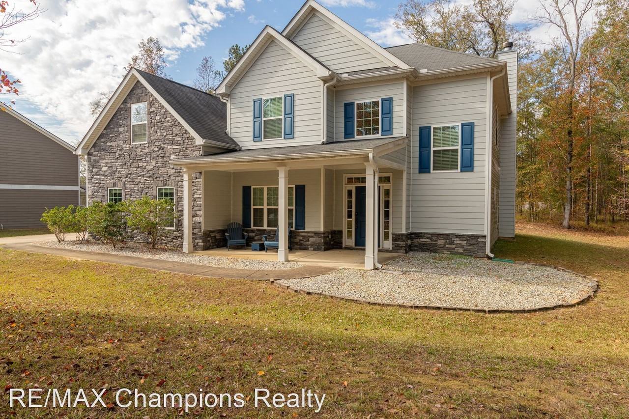8151 Old Pope Ln - Photo 2 of 28