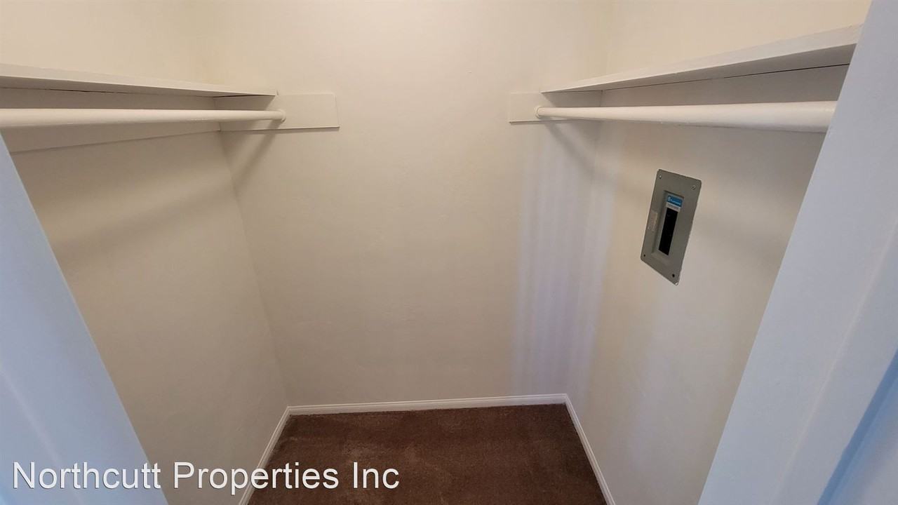 4245 Cleveland Ave. - Photo 2 of 13