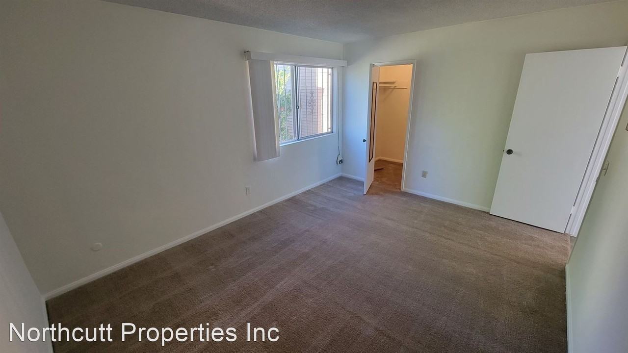 4245 Cleveland Ave. - Photo 3 of 13