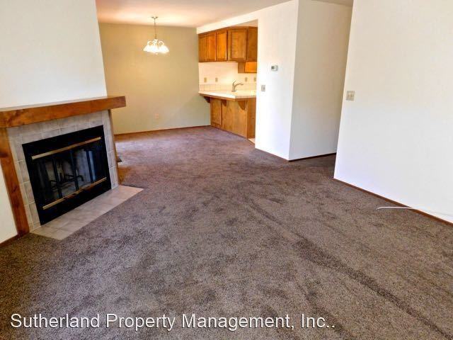 748 Dorothy Way - Photo 3 of 14