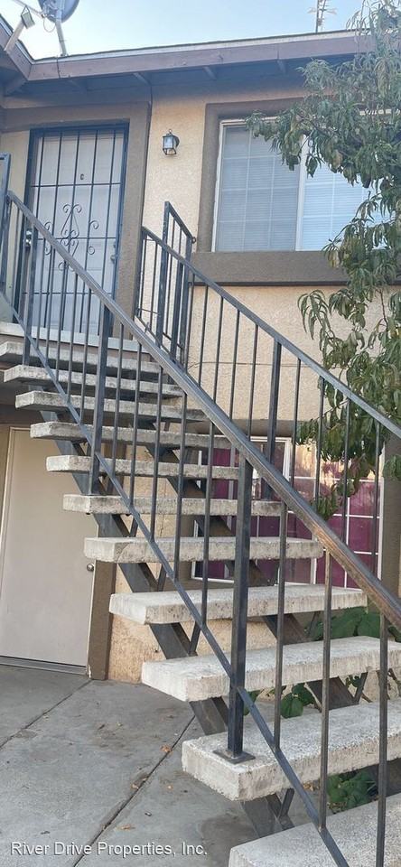 212 West Cleveland Ave - Photo 3 of 16