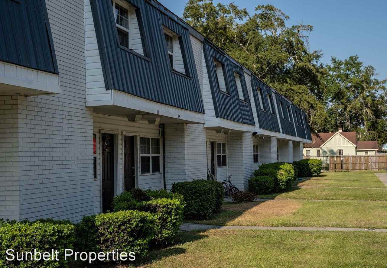 909 Slater St - Photo 3 of 27