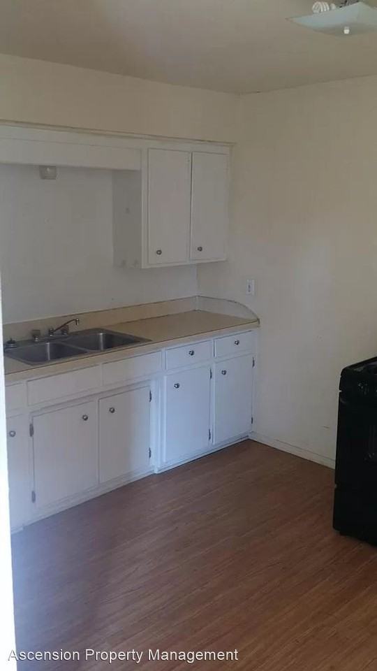 210 N Frankfort Ave - Photo 3 of 6