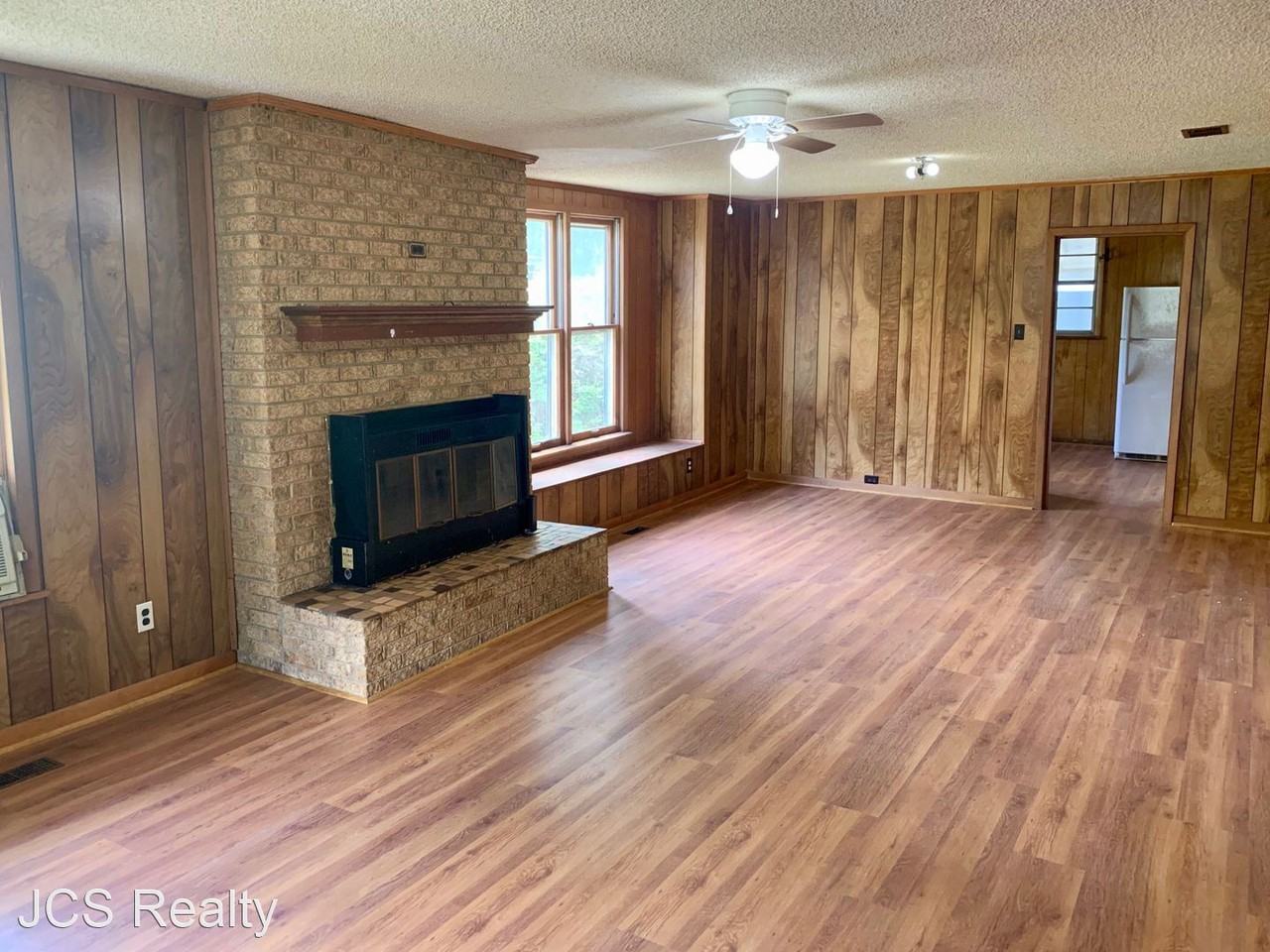 1107 W Huntington Ave - Photo 3 of 11