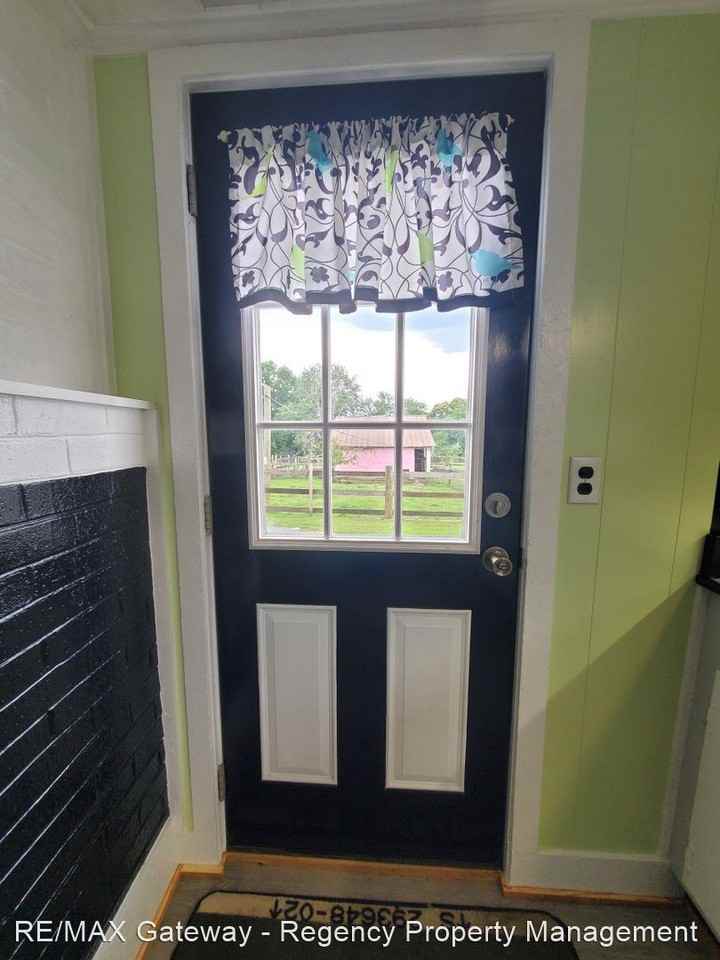 Convenient Partly-Furnished Apartment - Photo 2 of 24