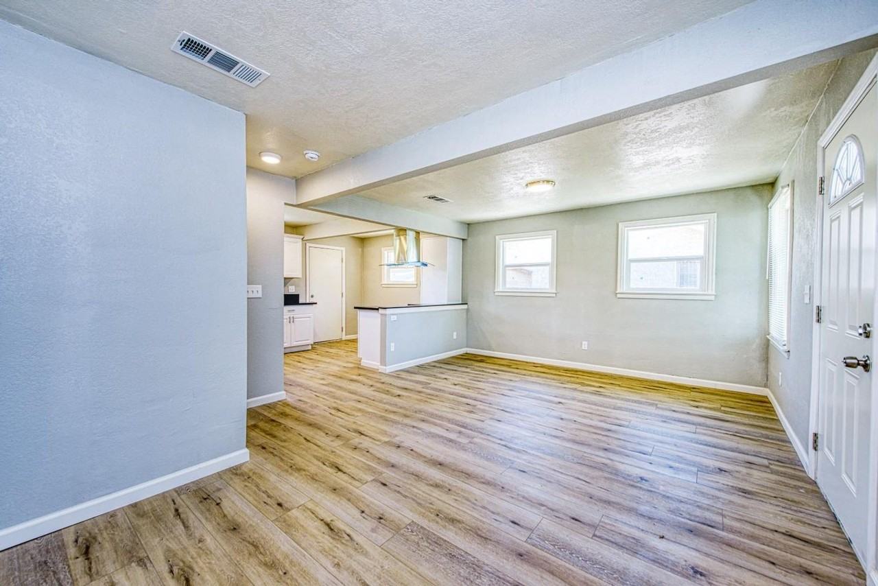 3309 E Platt Ave - Photo 3 of 16