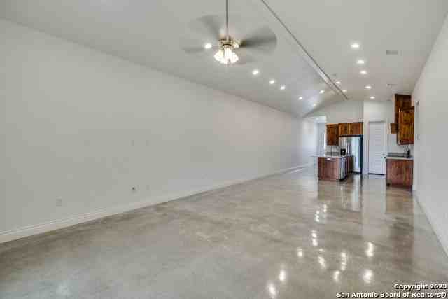 278 Kerlick Ln - Photo 2 of 12