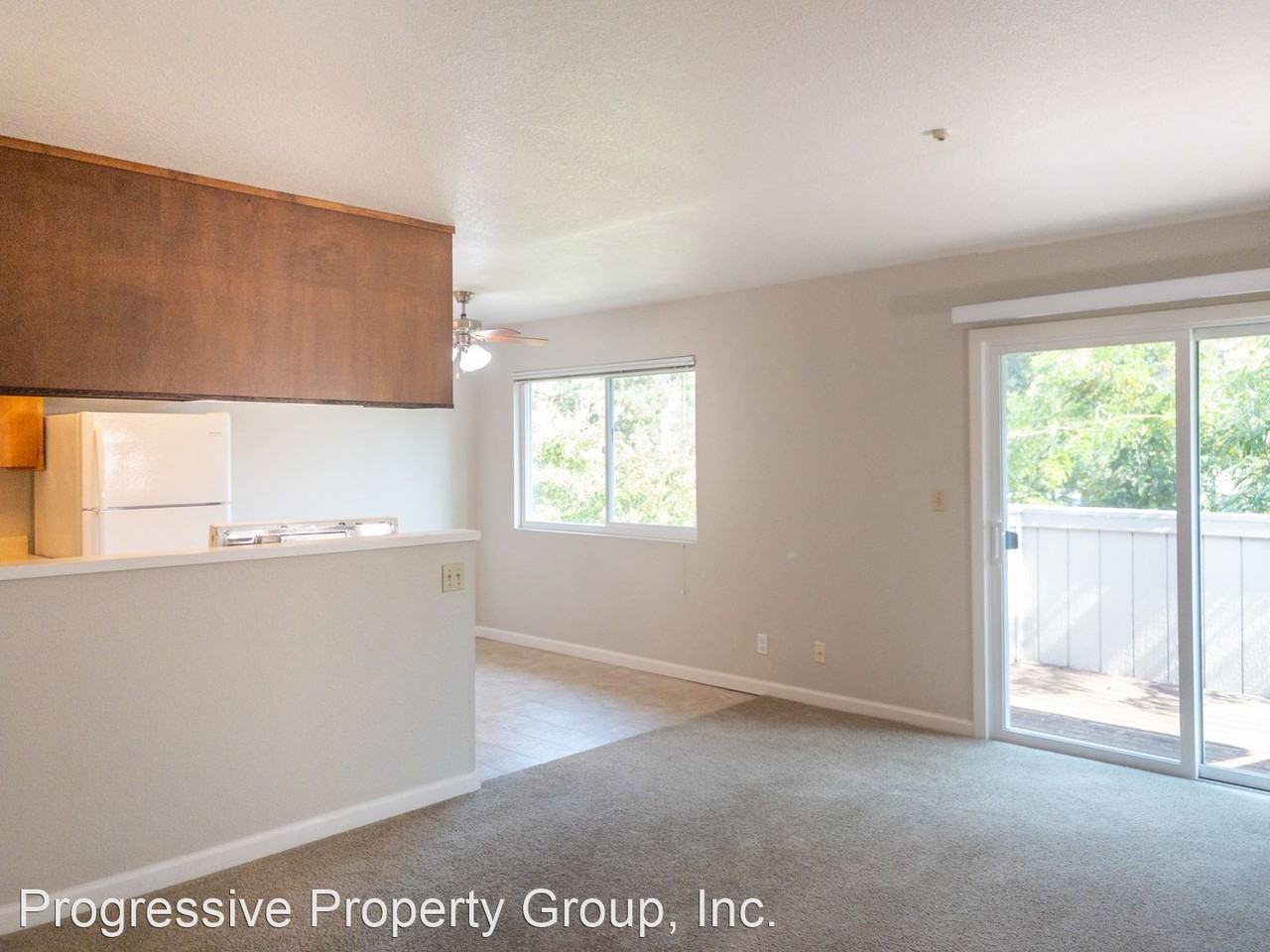 701 Mission Blvd - Photo 2 of 24