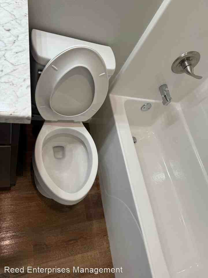 138 Bluegrass St - Photo 3 of 29