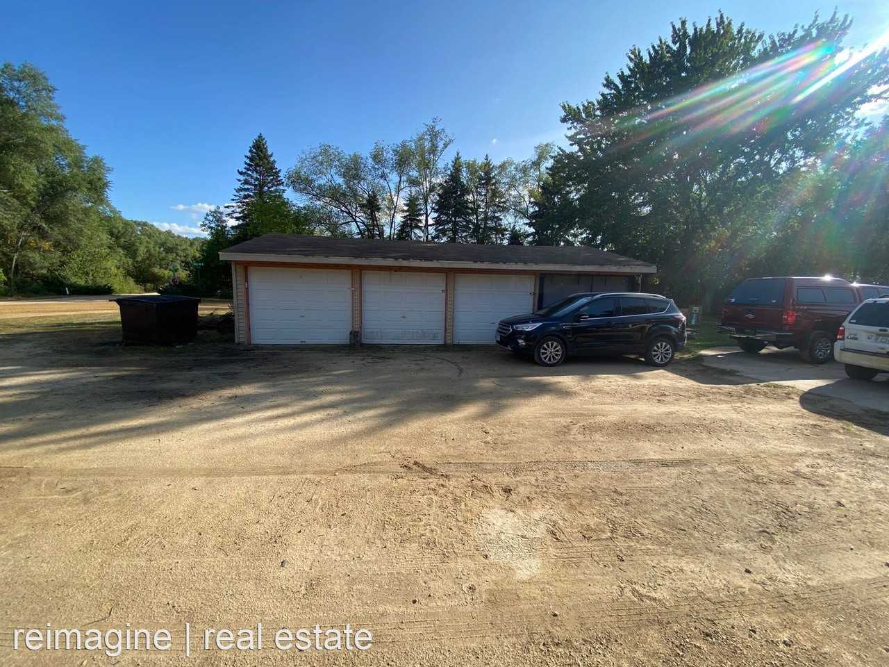 19045 Lena Ave - Photo 2 of 12