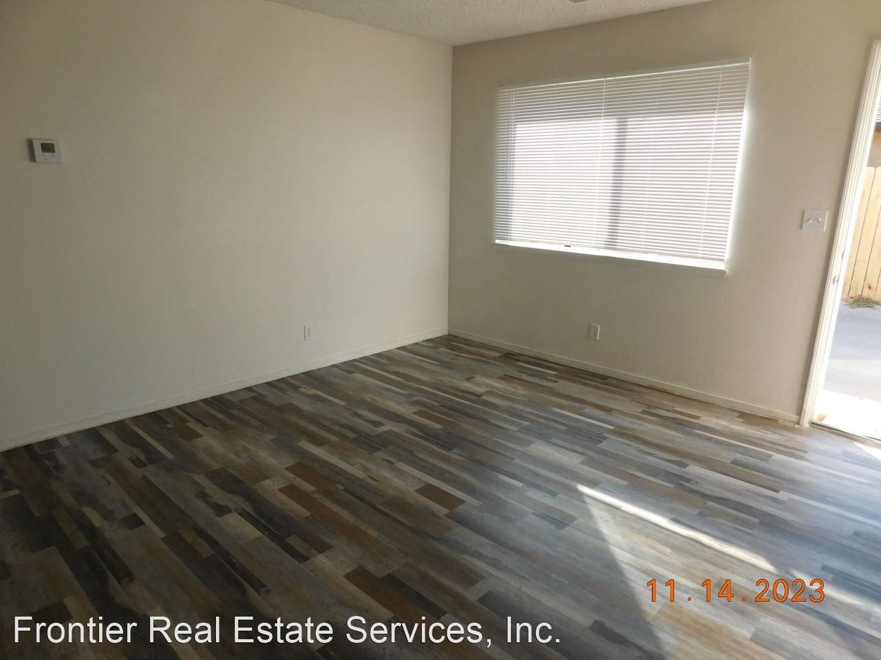 817 Commercial Ave - Photo 2 of 7